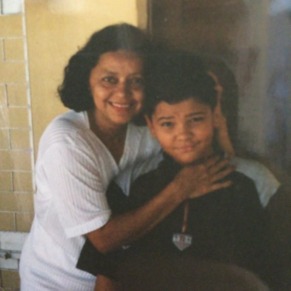 Тиаго Алвес с матерью