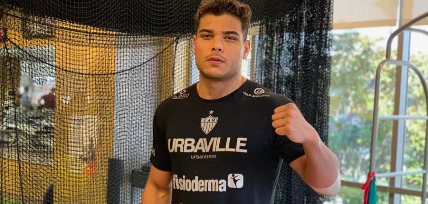 Пауло Коста