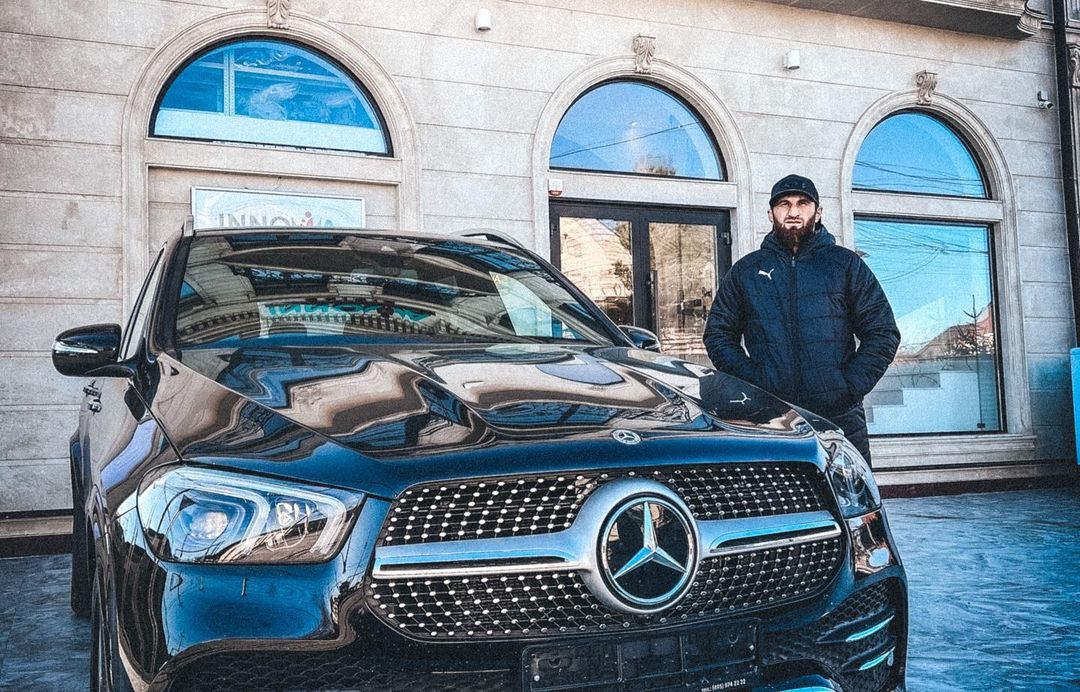 Инстаграм пост Mercedes