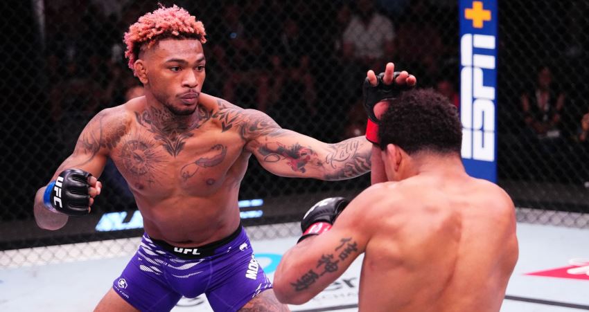 Майкла Моралес - Гилберт Бернс Майкла Моралес - Гилберт Бернс