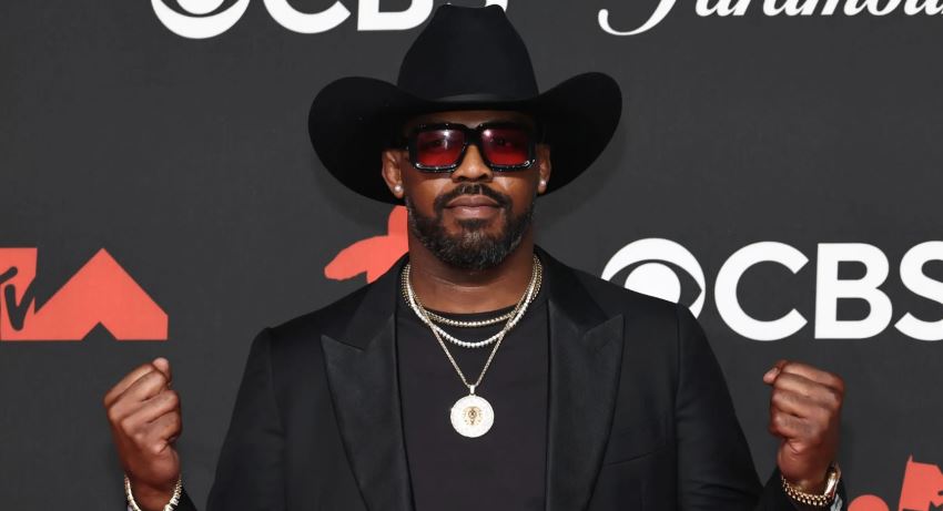 Джон Джонс Джон Джонс