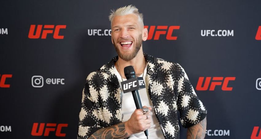 Дэн Хукер: «Победа над Царукяном позволит мне проскочить к титульнику без очереди»