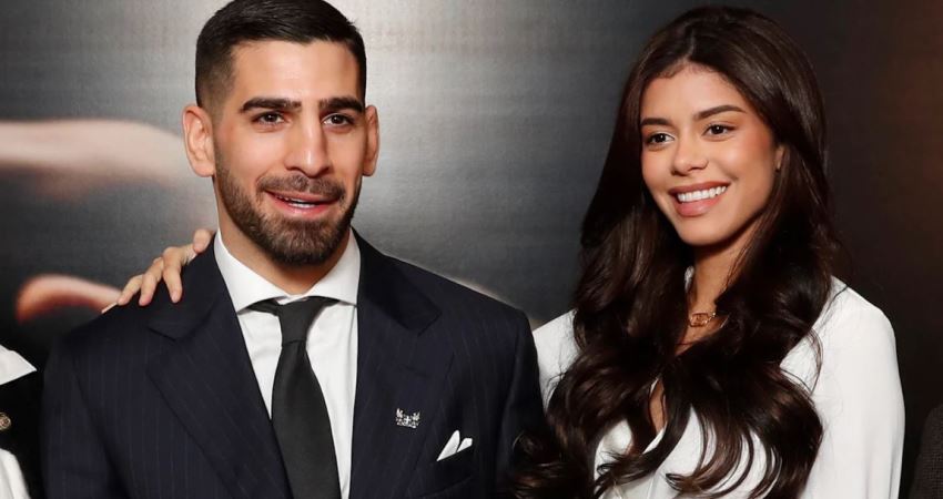 Илия Топурия, Джорджина Узкатеги Баделл Илия Топурия, Джорджина Узкатеги Баделл