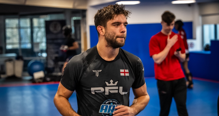 Альфи Дэвис Альфи Дэвис