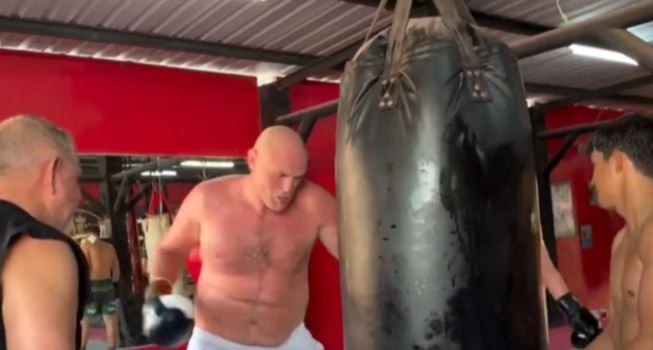 Тайсон Фьюри: актуальная форма (ВИДЕО)