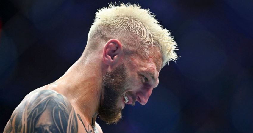 Дэн Хукер Дэн Хукер