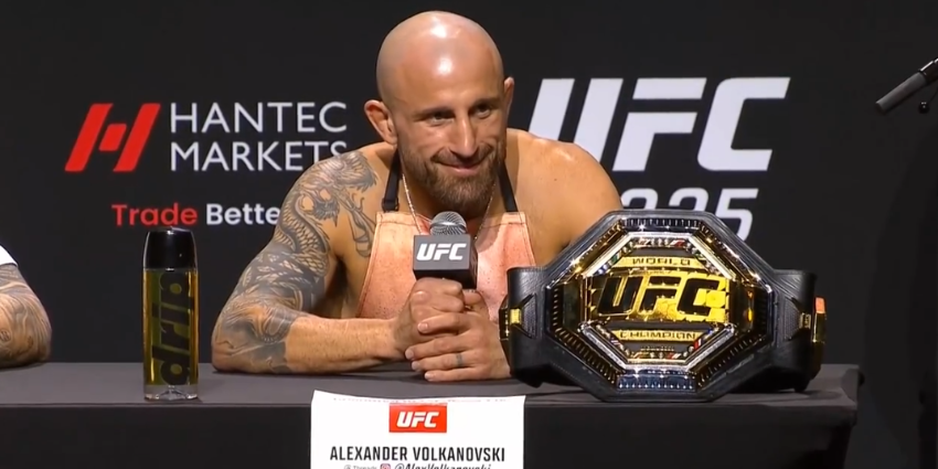 Александр Волкановски Александр Волкановски