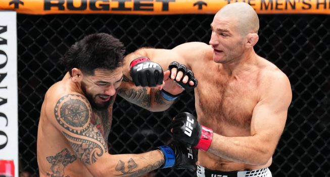 Стриклэнд — Эрнандес, Медич — Нил и другие нокауты UFC Fight Night 267 (ВИДЕО)